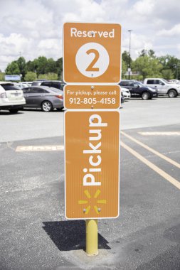 Walmart Pickup Servis Park Alanı