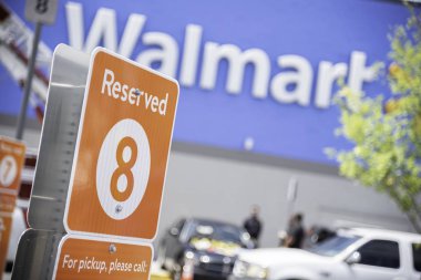 Walmart Pickup Servis Park Alanı
