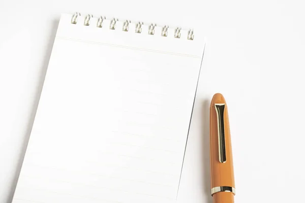 Orange Fountain Pen with Spiral-Bound Notebook — Stock Photo, Image