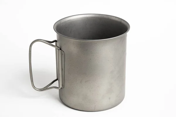 Caneca de metal para todos os fins — Fotografia de Stock