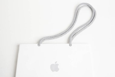 Apple Store White Paper Bag clipart