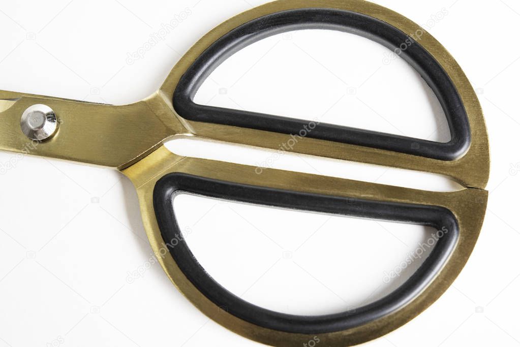 Brass Scissors Circular Handle