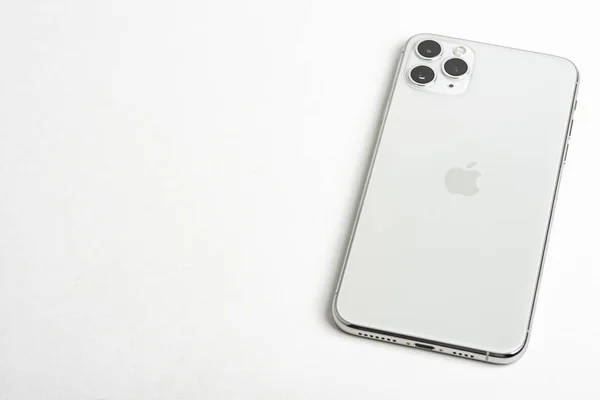 IPhone 11 Pro Max Silver — Stock Photo, Image