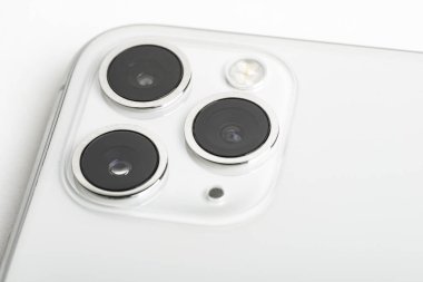 iphone 11 Pro Max Gümüş