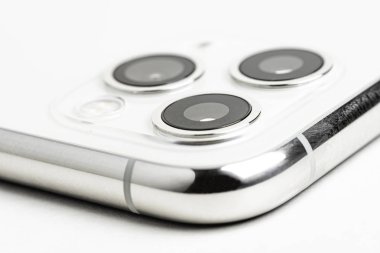 iphone 11 Pro Max Gümüş