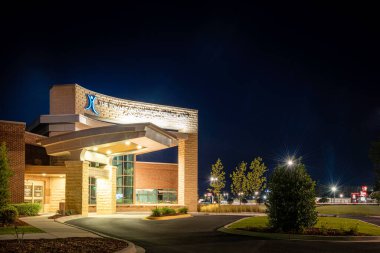 Vidalia, Georgia / ABD - 13 Mart 2020: Meadows Bölgesel Tıp Merkezi 'nden Tommy ve Shirley Strickland Kanser Merkezi.