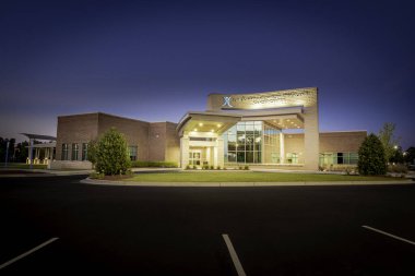 Vidalia, Georgia / ABD - 13 Mart 2020: Meadows Bölgesel Tıp Merkezi 'nden Tommy ve Shirley Strickland Kanser Merkezi.