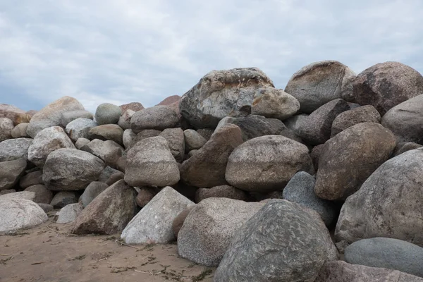 Retaining Wall Made Stones Boulders Stone Volcanic Rocks Granite Basalt — Stock Photo, Image