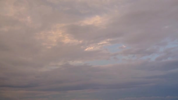Różowy Zachód Słońca Deszczu Czarny Chmury Błękitne Niebo Zachód Słońca — Wideo stockowe