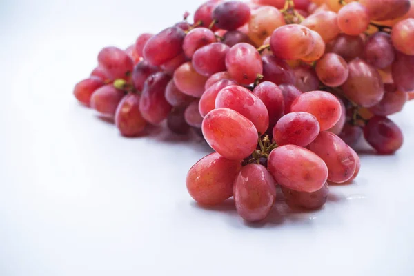 Red Grapes Isolated White Background — Stock Photo, Image