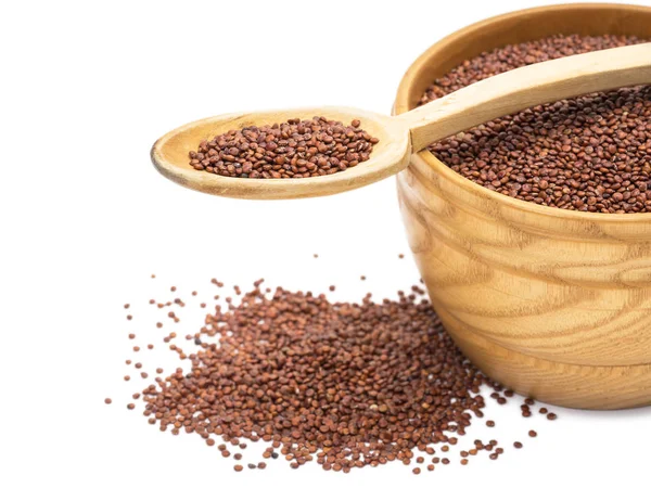 Łyżka Nasion Quinoa Czerwone Białym Tłem Drewniane Miski — Zdjęcie stockowe