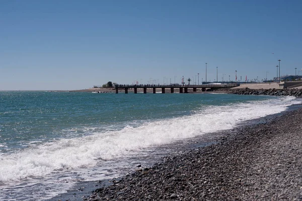Mavi gökyüzü ile Seashore