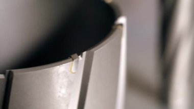 Tungsten karbür dişleri ile taç bit