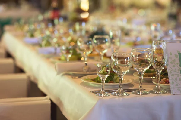 Buffet de bodas, servicio de mesa — Foto de Stock