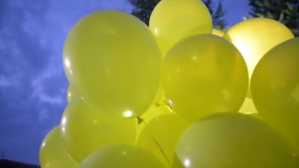Yellow balloons with diode lights — Stock Video