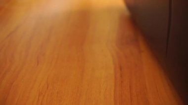 dizüstü bilgisayar klavyesi kaydırıcı hareketi ile aydınlatma