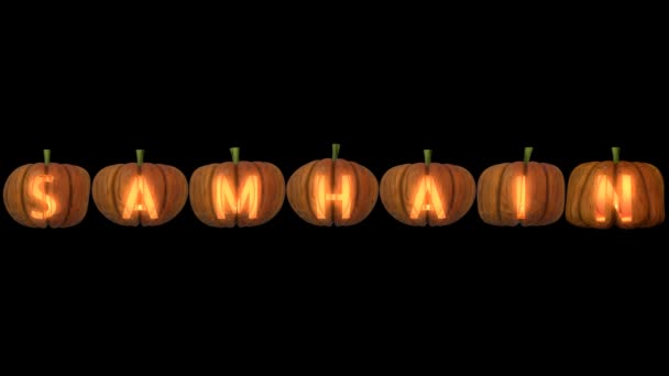 雕刻的万圣节南瓜字母与蜡烛和阿尔法通道形成文字Samhain — 图库视频影像