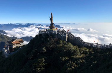 Mandarin, Pasapang sapa 'nın üstünde.