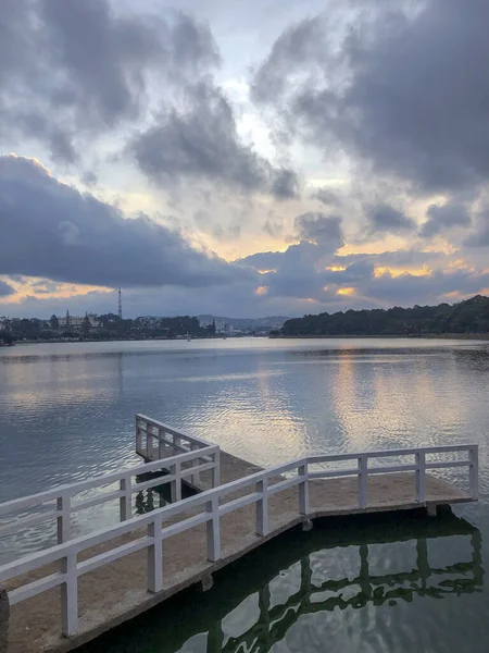 Tarde Puente Carta Xuan Huong Lat — Foto de Stock