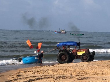 Denizde şafak vakti