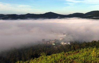 Lam Dong Da Lat platosunda bulutlu sezon başlıyor.