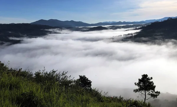 Saison Nuageuse Revient Sur Plateau Lam Dong Lat — Photo