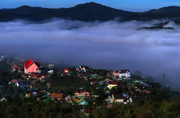 Die Trübe Jahreszeit Kehrt Auf Dem Lam Dong Lat Plateau — Stockfoto