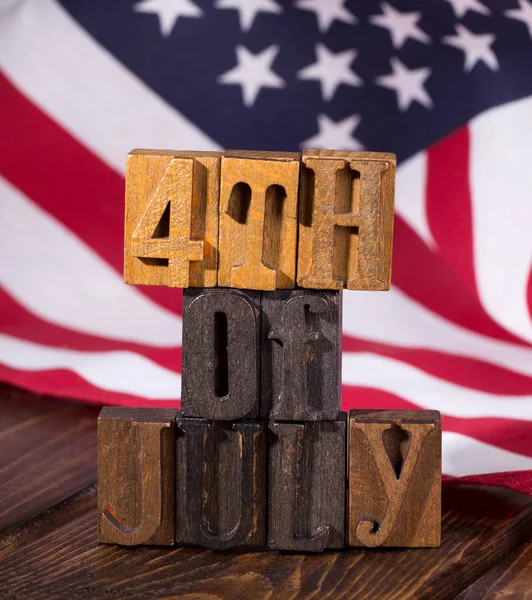 4Th July Sign Using Wooden Letter Blocks United States Flag — Stock Photo, Image