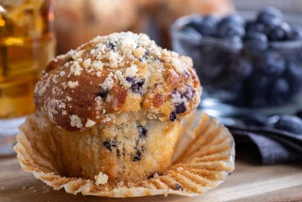 Gros plan d'un muffin aux myrtilles — Photo