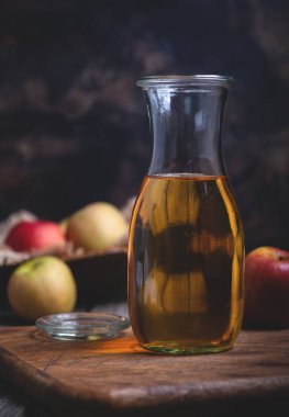 Apple elma şarabı carafe