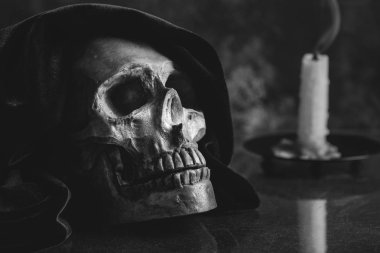 Korkunç Bir İnsan Kafatasının Yakın Çekim