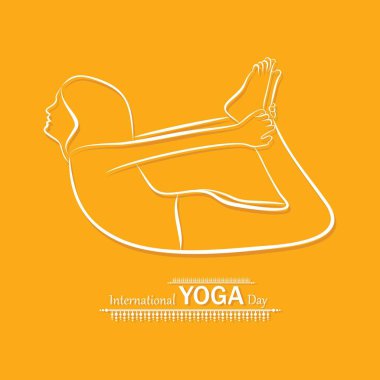 Uluslararası Yoga Günü için 21 Haziran 'da YOGASAN yapan kadının resmi