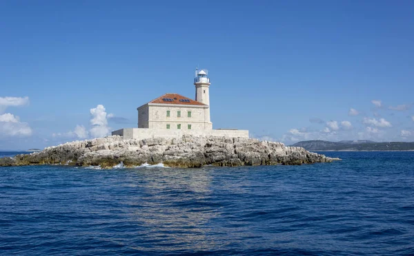 Mulo Vuurtoren Kroatië Kleine Rotsachtige Eiland — Stockfoto