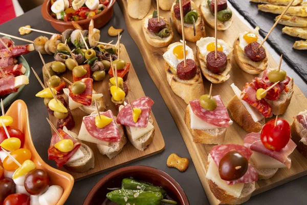 Przystawki Tapas lub Antipasto — Zdjęcie stockowe