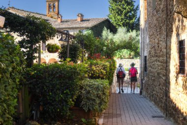 Bagno Vignoni 'de Toskana Bahar Banyosu