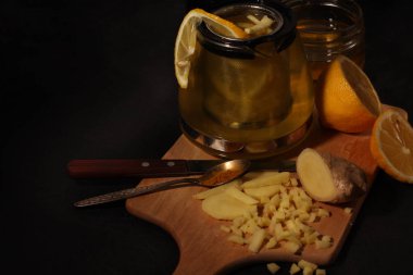 Ballı limonlu zencefil çayı