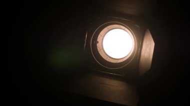 Bir Loştaki Fresnel Film Stüdyosu Spotlight