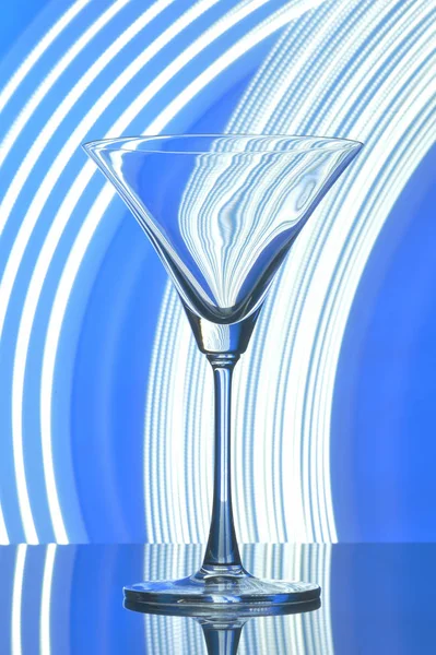 Martini Szkło Tle Podświetlenia — Zdjęcie stockowe