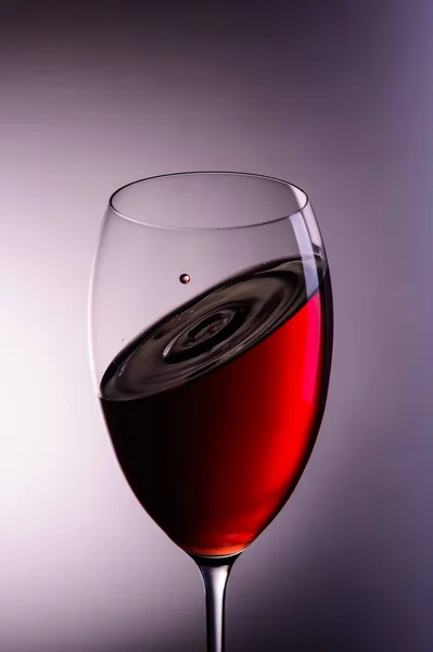 Uma Gota Vinho Voa Copo Vinho6 — Fotografia de Stock