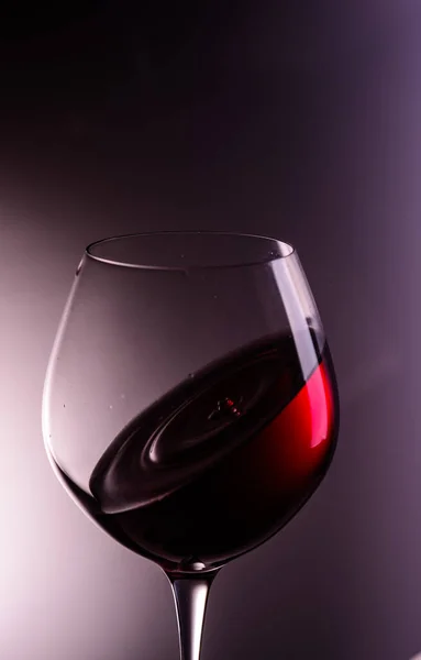 Drop Wine Flies Wine Glass — Stock Photo, Image