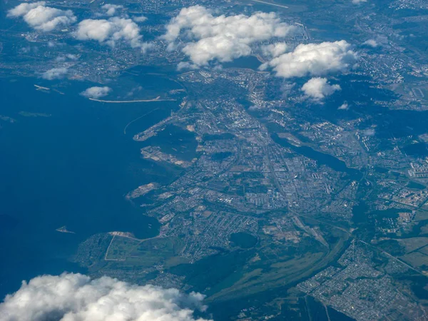 チェリャビンスクからモスクワへのフライト 空港の飛行機の外見 — ストック写真