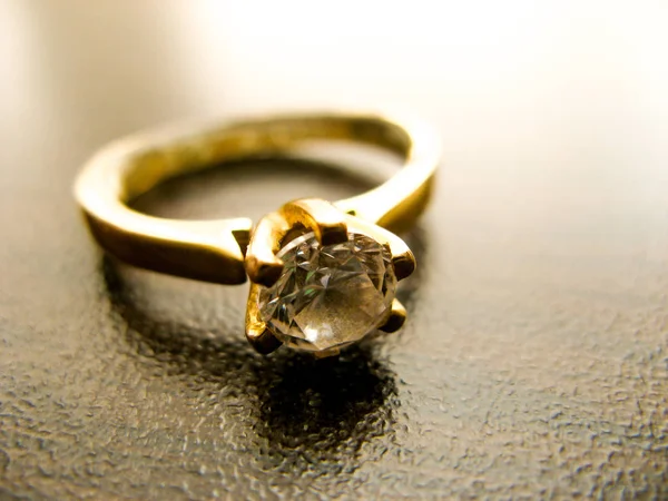 Gold Ring Diamond Gem Closeup Gold Wedding Engagement Ring Decorated Royalty Free Stock Photos