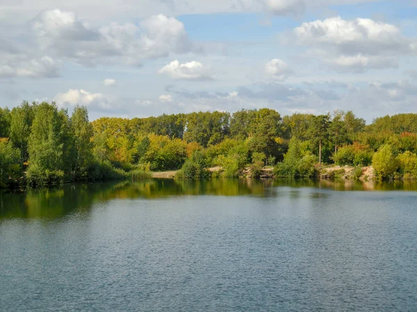 Viaje Rusia Lago Dentro Del Parque Yuri Gagarin Chelyabinsk Rusia —  Fotos de Stock