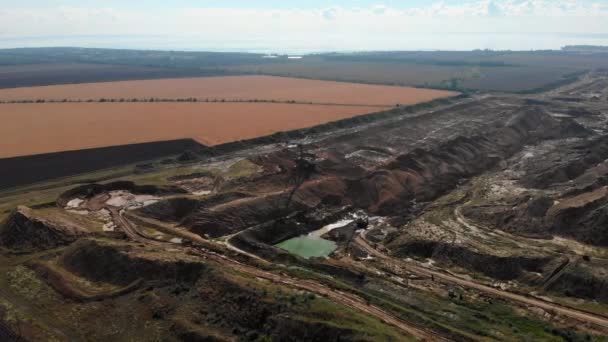 Mineração Minerais Campo Processo Extração Minerais Sólidos Líquidos Gasosos Das — Vídeo de Stock