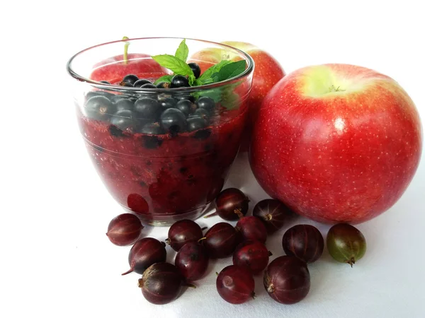 Smoothie Aux Fruits Verre Sur Fond Blanc — Photo