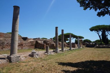 Ostia Antica antik kent forumu. Roma - İtalya