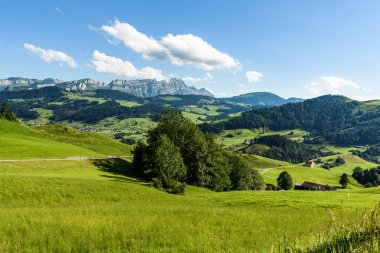 Appenzellerland Alpstein ve Saentis Dağı manzaralı, Appenzell Kantonu Inner-Rhodes, İsviçre