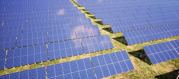 Paisaje Panorámico Colorido Vista Aérea Centrales Solares Ilustración Generada Digitalmente — Foto de Stock