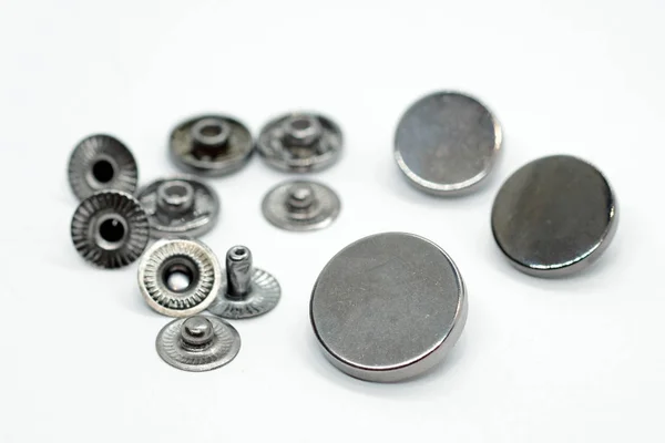 Bottone Metallo Vestiti Colore Nickel Accessori Cucire Produzione Capispalla Componenti — Foto Stock
