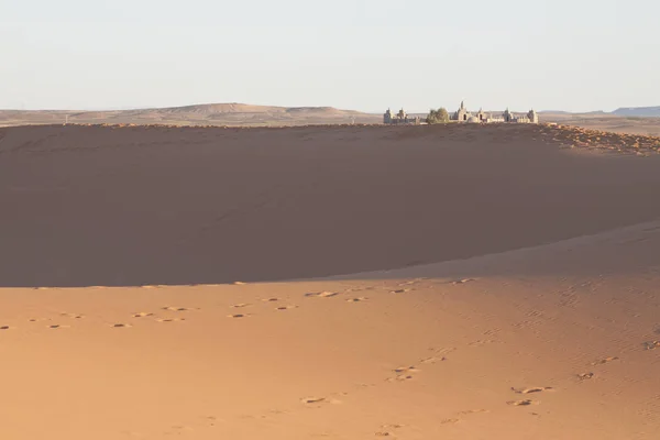 Marocco, Merzouga, Erg Chebbi Dunes all'alba — Foto Stock